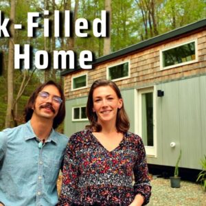 🌿PHD Students’ Tiny House - newlyweds' book & plant-filled sanctuary!