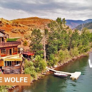 Kristie Wolfe restores boat-shaped cabin in forsaken lake