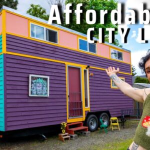 Smart Gen Z 1st Time Home Buyer Gets TINY HOUSE - affordable city life