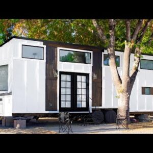 The Most Luxury Tiny House Living Designed To Make A Small Space Feel Very Large