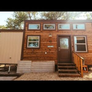 Amazing Spacious Wonder Custom Tiny House in Cottonwood