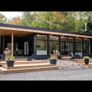 Beautifully Modern Cottage Small House on a 3 Acre Private Lot