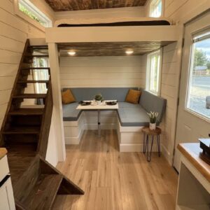 Absolutely Beautiful Tiny House Has It ALL