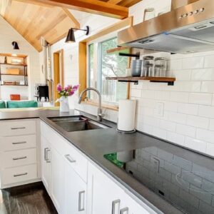 Amazing Precious Tiny House on Wheels Has Gorgeous Everything