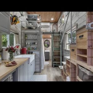 Amazing Stunning Modern Tiny Home with Grill in Texas