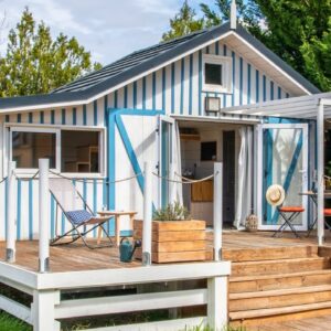 THE NICEST CABANON BLEU WOODEN CHALET BLUE SHED