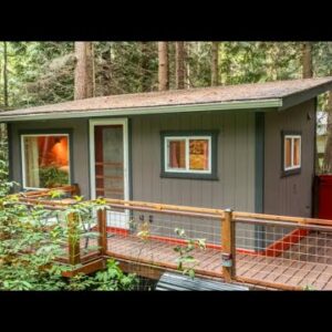 Romantic Secluded Tiny Home Nestled in Olympic Peninsula