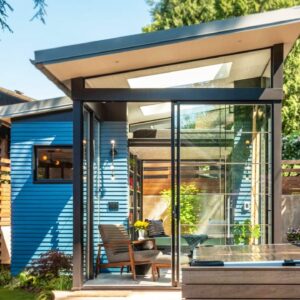 These Homeowners Turned a Tiny Guest House Into a Dreamy Backyard Library