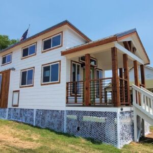 Absolutely Gorgeous Brand New Tiny Home on 1 Acre from Pratt Homes Tyler