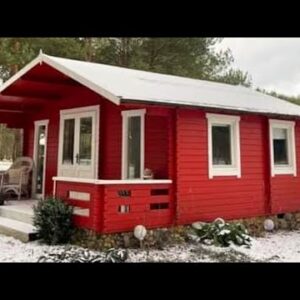 The Cutest Shed Home with Beautiful Red Outdoor