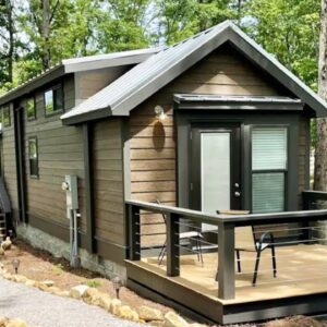 AMAZING FABULOUS EDGEWATER TINY HOUSE LIVING IN TN