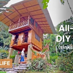 Young 70-year-old builds tall (tree)house amid rainforest paradise