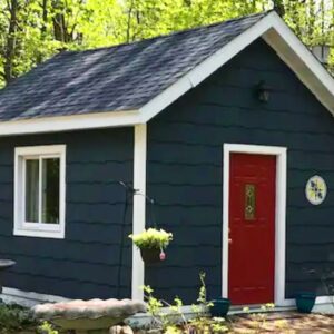 Deer Haven Cozy Northwoods Tiny House in WI