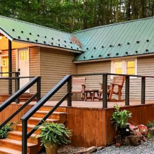 Gorgeous Cozy Cabin in a Private Wooded Hollow