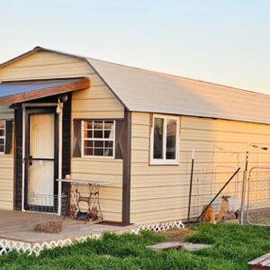 Incredibly Beautiful and Cheap Farmhouse Style Tiny Home in TX