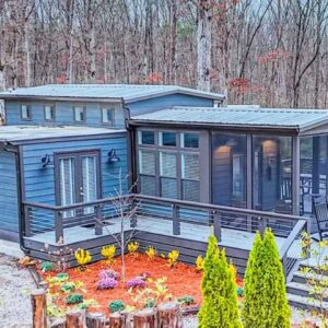 Price Cut $10K Absolutely Fabulous Fully Furnished Tiny Farmhouse in TN