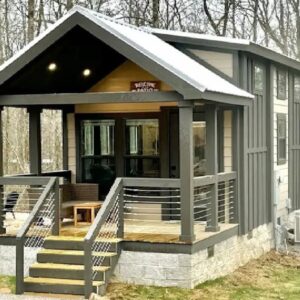 Amazing Charming Brand New Tiny House Living in TN