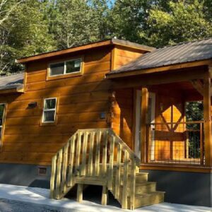 Amazing Cozy Luxury Log Cabin on Half Acre in Alabama for Sale