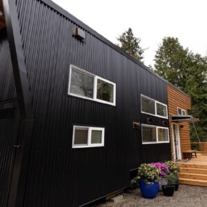 The Most Beautiful Cascade Tiny House