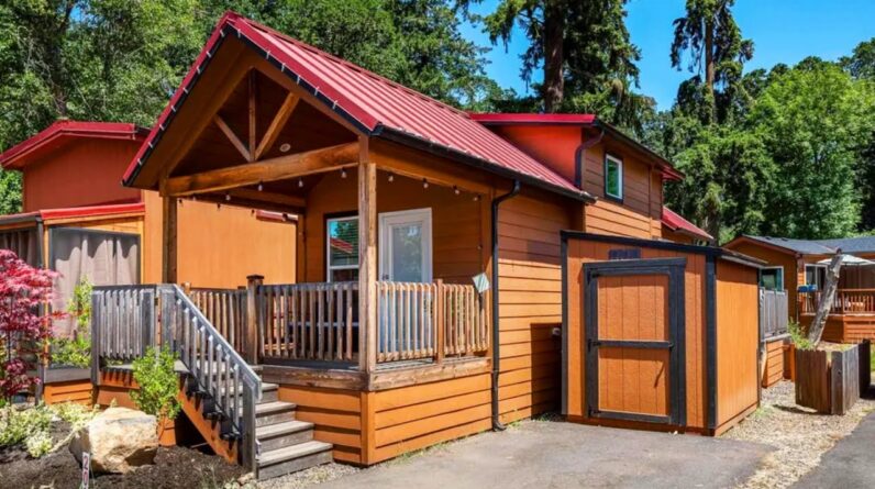 Price Cut $5K Amazing Cozy Gated Community Tiny Home Move in Ready