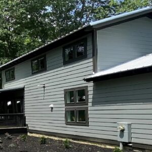 The Coziest Bird Tiny Home Living with Well-designed and Extra Space for a Family