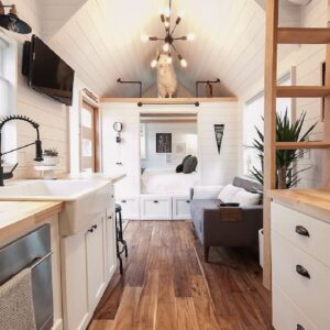 Absolutely Gorgeous Tiny Field Trip ATL Tiny House in TX