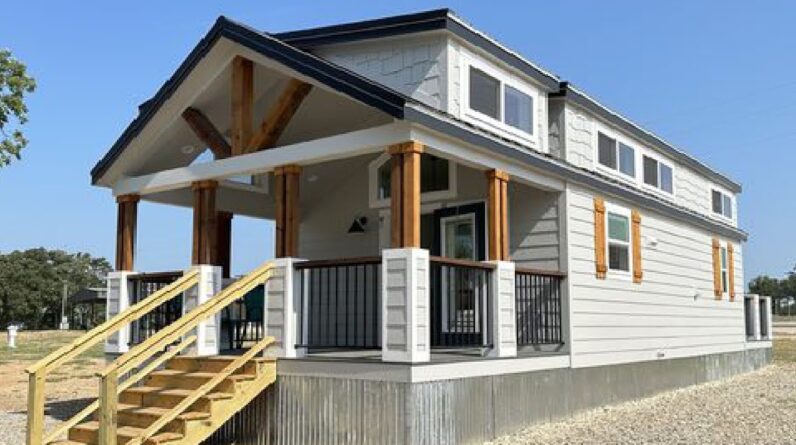 Is This The Most Beautiful Ashland Tiny Home from Pratt Homes Ever