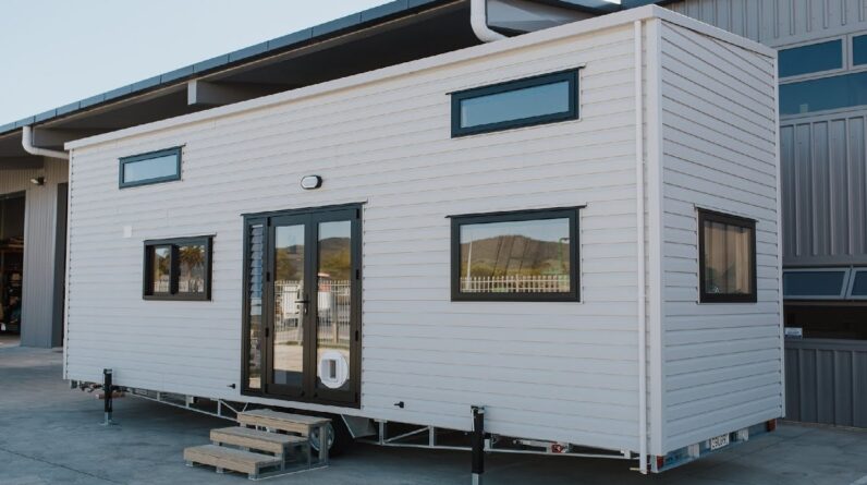 Possibly The Coziest Dreamweaver Tiny House in New Zealand