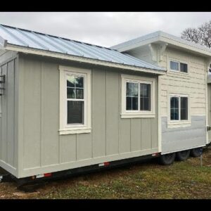 THE CUTEST WINNIEN TINY HOME ASKING FOR $21K