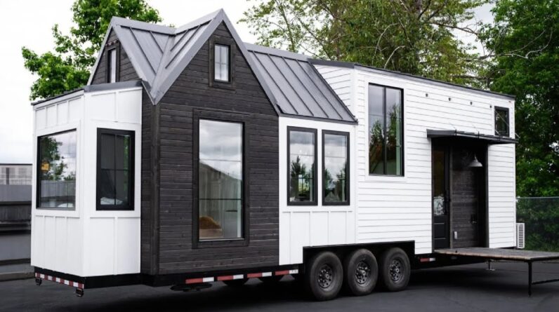 The Most Beautiful  2024 Modern KootenayTiny House by Tru Form Tiny