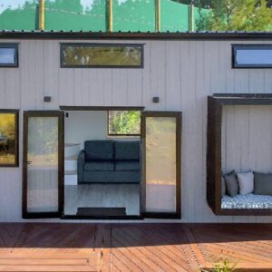 ONE OF THE MOST BEAUTIFUL POHUTUKAWA TINY HOUSE BUILDERS