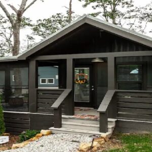 Possibly The Most Incredibly Beautiful Tiny House Living I’ve Ever Seen