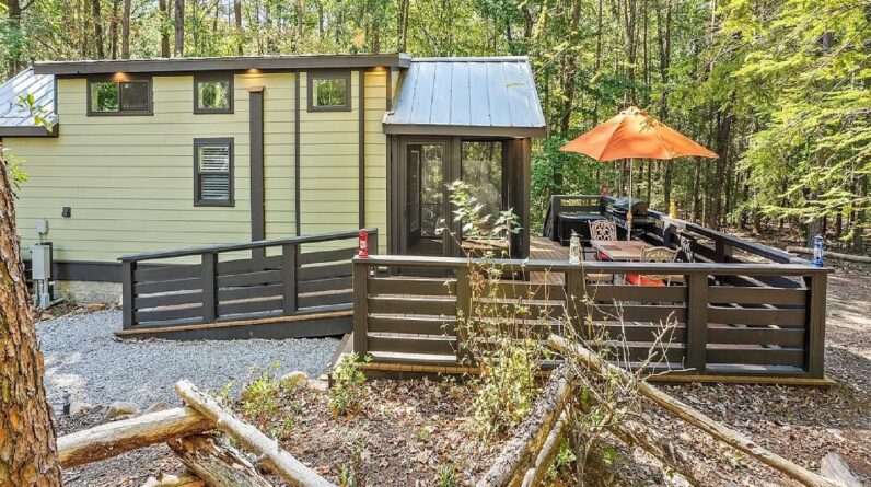 Price Cut $10K The Most Beautiful TN Park Model for Sale