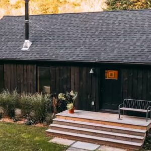 The Most Beautiful Dry Brook Cabin by the Scandinavian Simplicity and Functionality