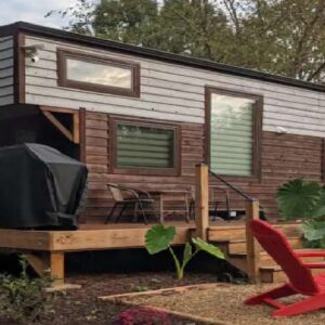 Tiny House on Wheels with Fireplace and Beautiful View